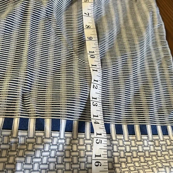 Skirt Medium Max Studio skirt—SEXXXy - Picture 3 of 5